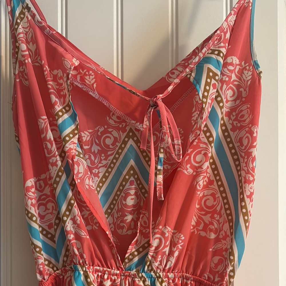 Coral Patterned Romper - Picture 3 of 3